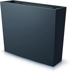 Comparativa de macetas altas según material: plástico, cerámica y metal